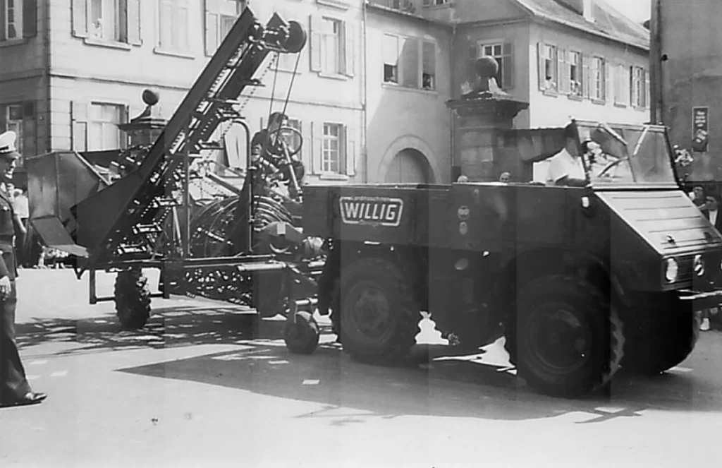 Historische Aufnahme des Willig-Messestands in Öhringen