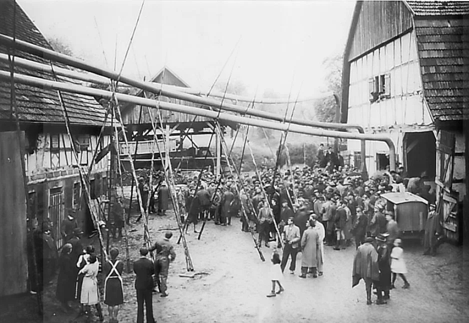 Historische Aufnahme einer Willig-Maschinenvorführung